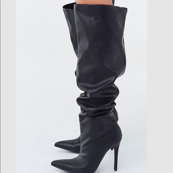 NWT F21 Knee High Slouchy Stiletto Boot